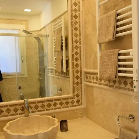 Osti Nocleg ze śniadaniem 4*